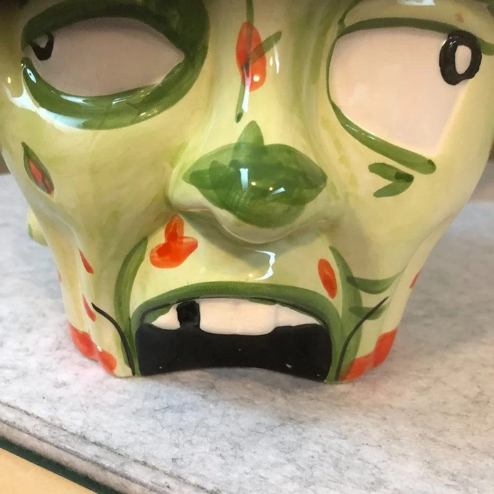 Zombie Head Cookie Jar Ceramic 2017 Think Geek Exclusive Horror EXCELLENT w/BOX